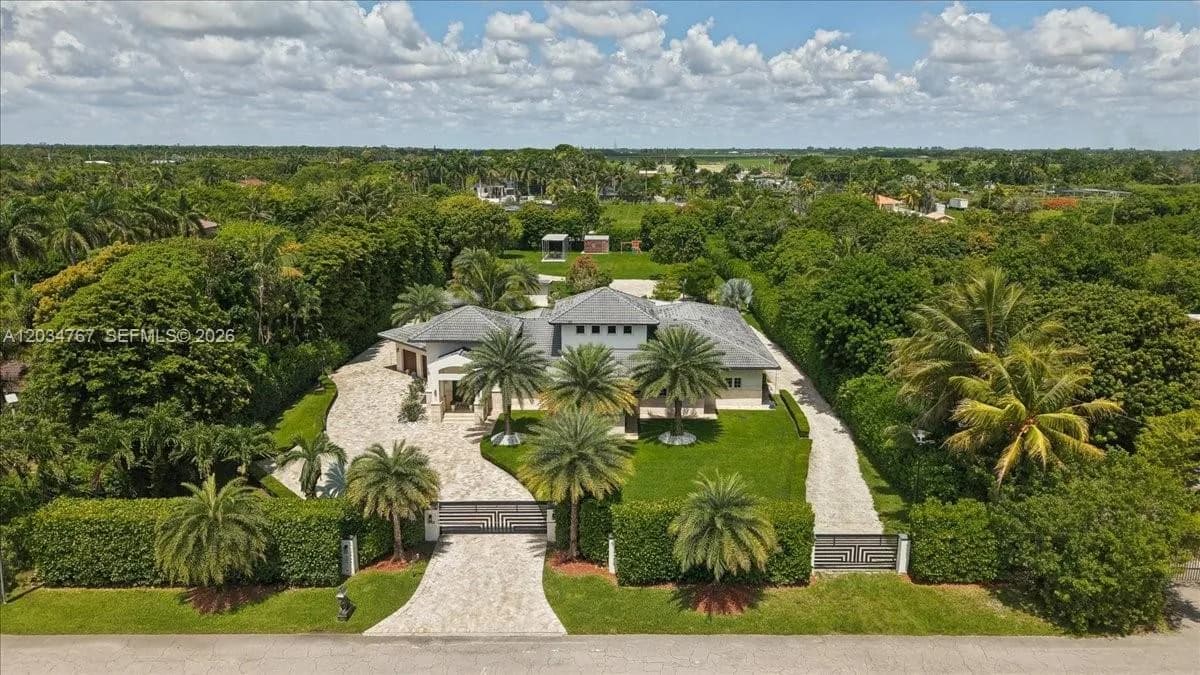 16580 SW 173rd Ave, Miami FL 33187