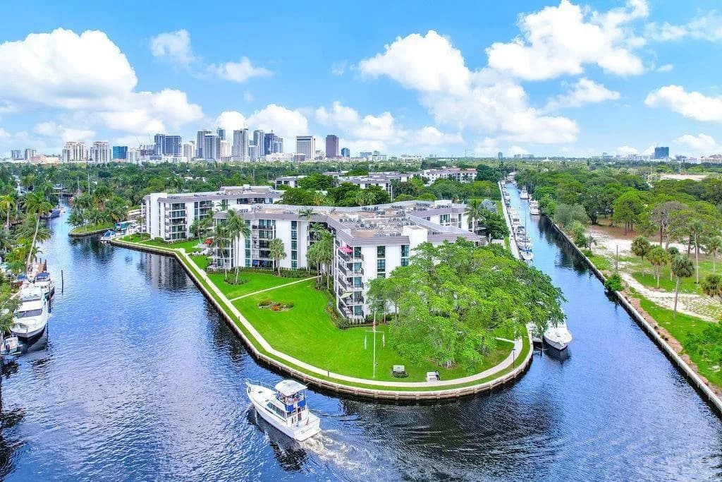 900 River Reach Drive # 214, Fort Lauderdale FL 33315
