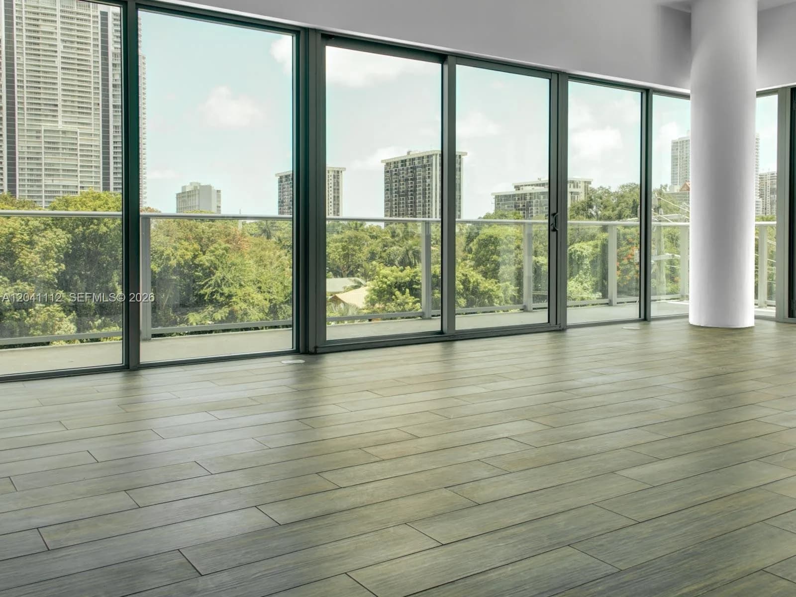 1600 SW 1st Ave # 401, Miami, FL 33129