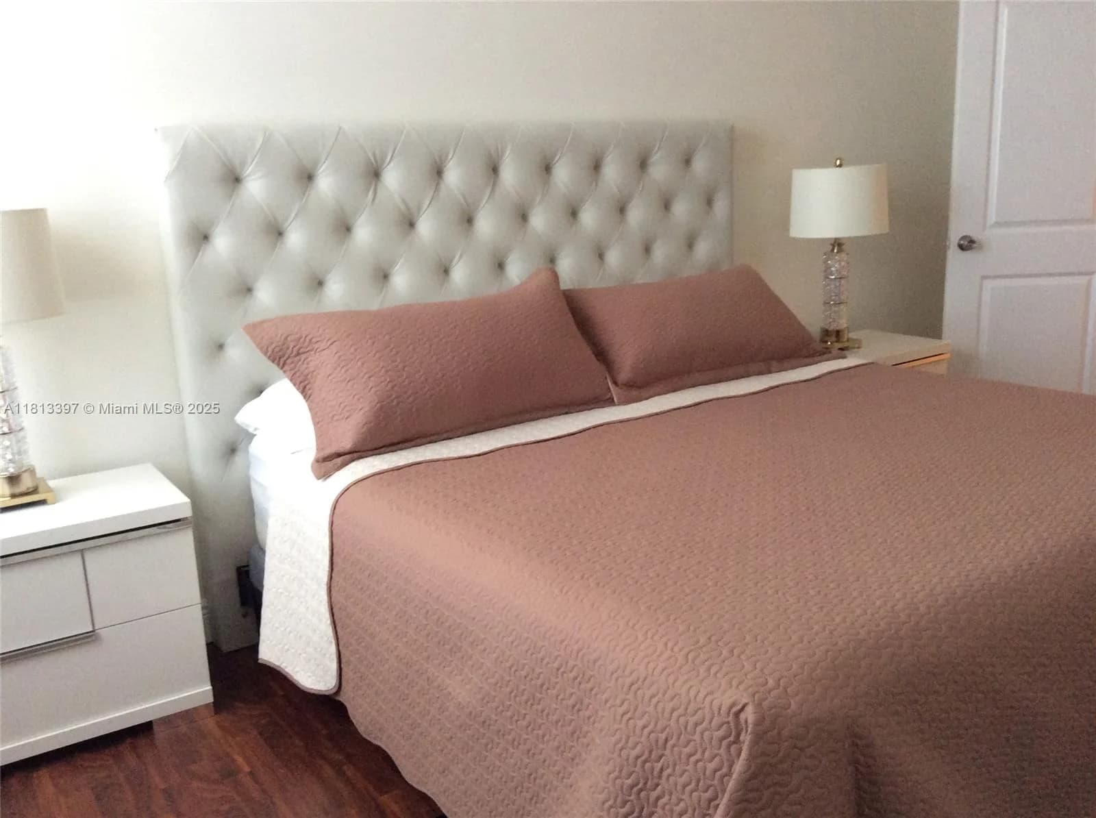 100 Lincoln Rd # 1214, Miami Beach, FL 33139
