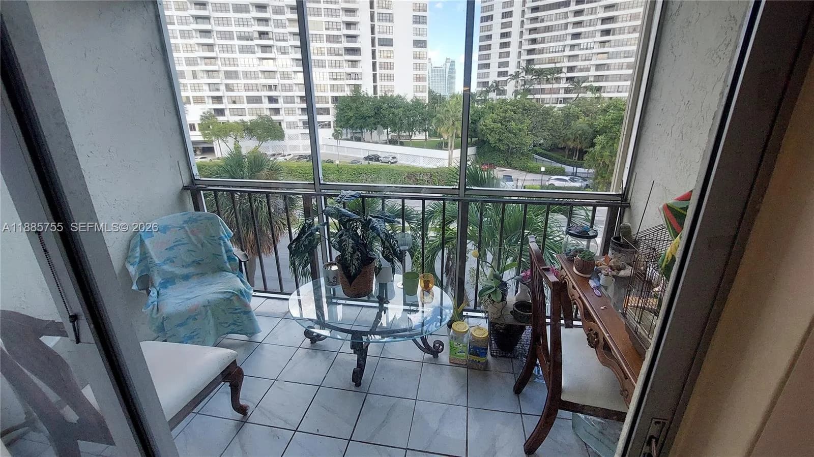 501 E Three Islands Blvd # 417, Hallandale Beach FL 33009