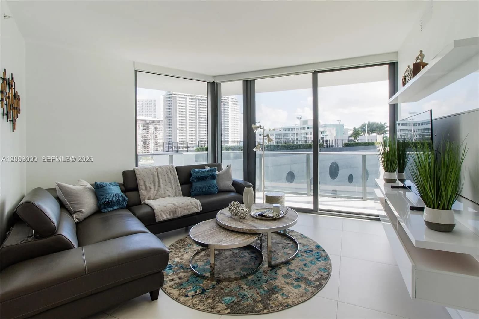 501 NE 31st St # 701, Miami, FL 33137