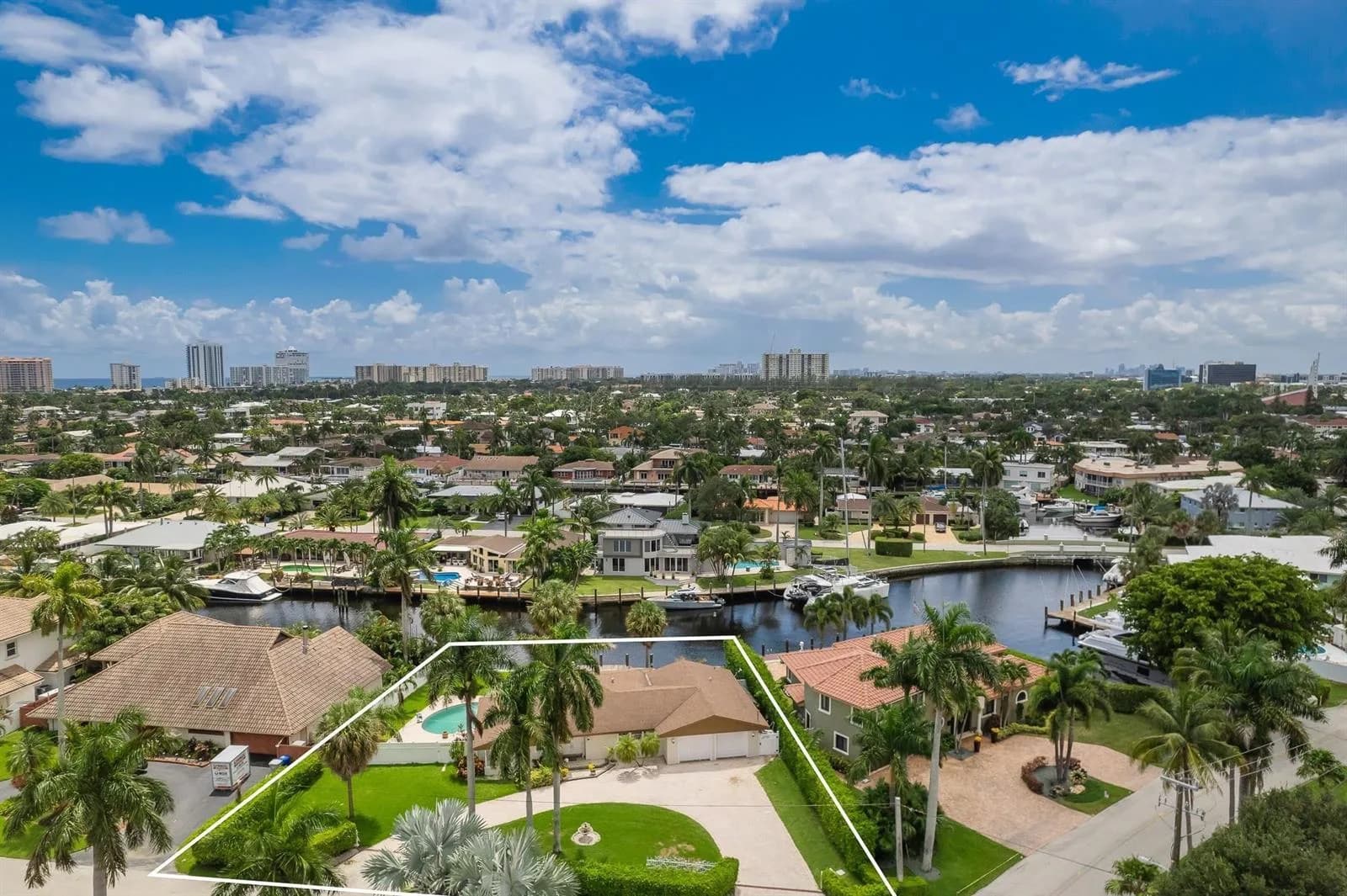 2200 SE 8th Street, Pompano Beach FL 33062