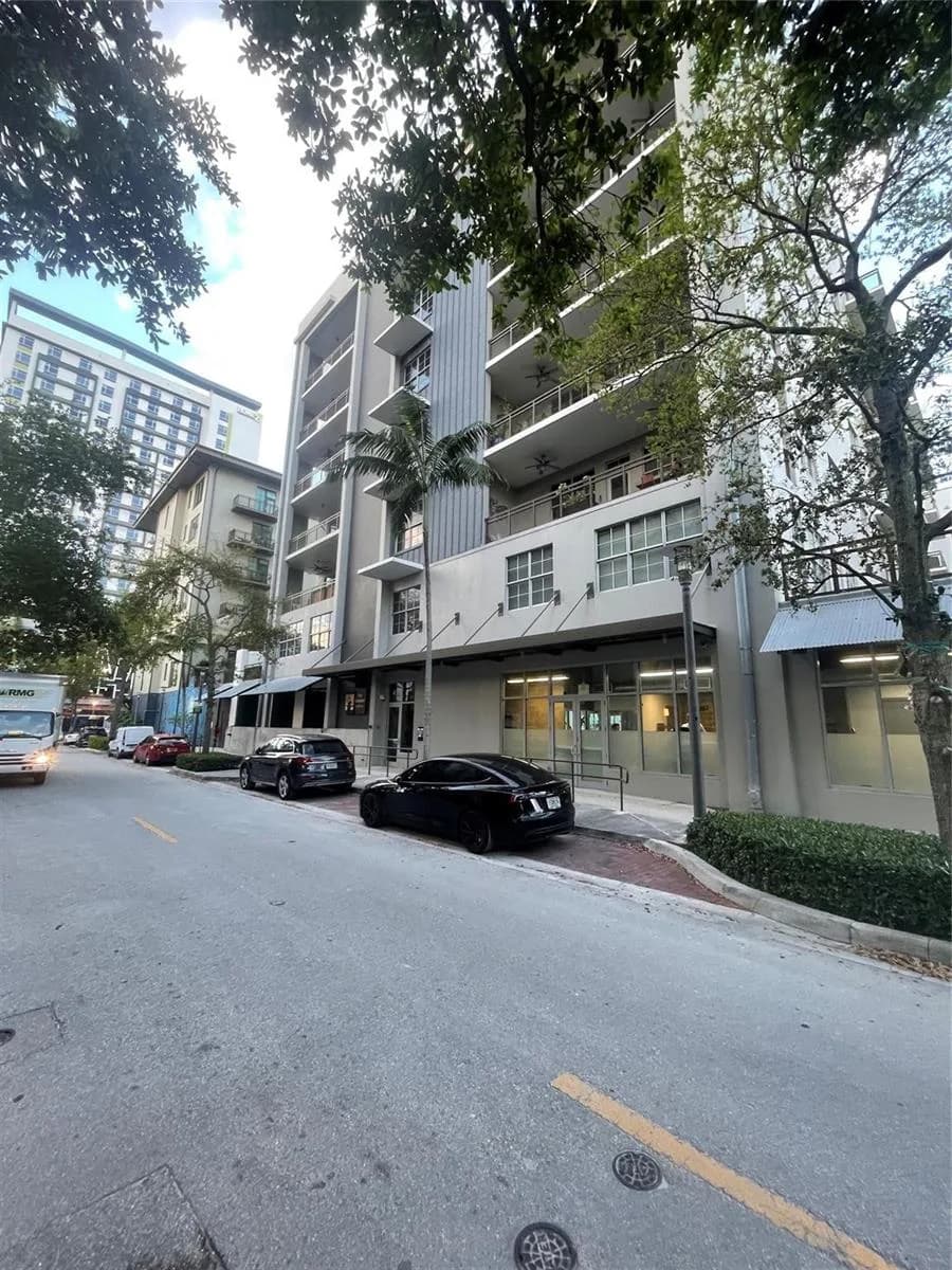 411 NW 1st Avenue # 404, Fort Lauderdale, FL 33301