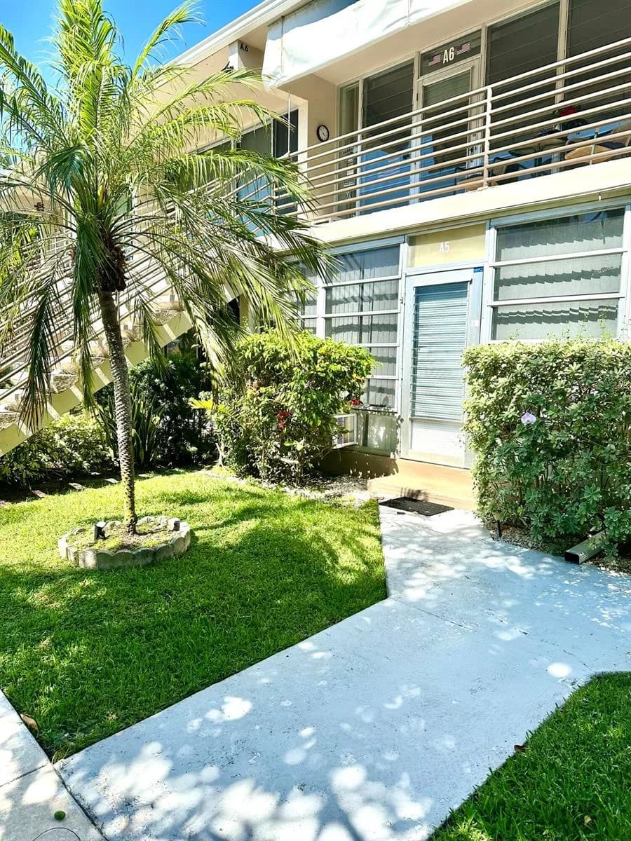 901 N Birch Road # A5, Fort Lauderdale FL 33304