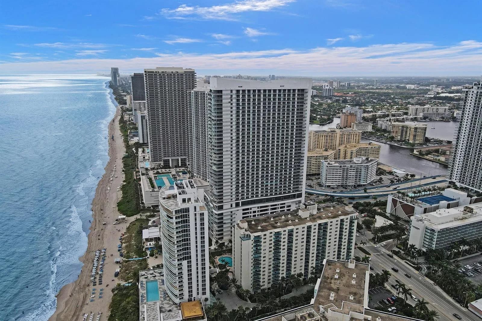 4001 S Ocean Drive # 5k, Hollywood, FL 33019