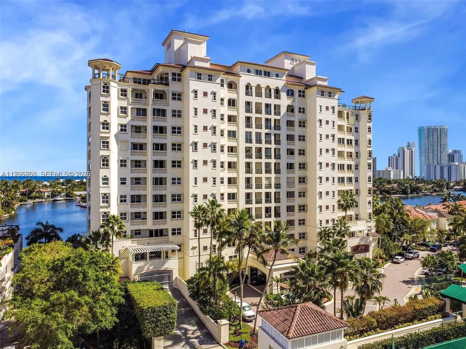 20165 NE 39 PL # 403, Aventura FL 33180
