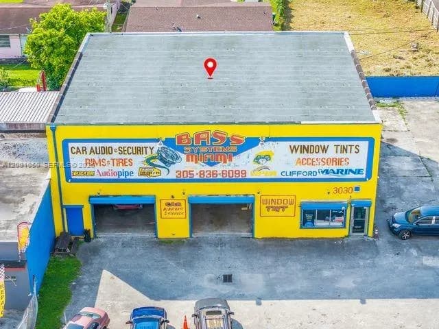 3030 NW 79th St, Miami FL 33147