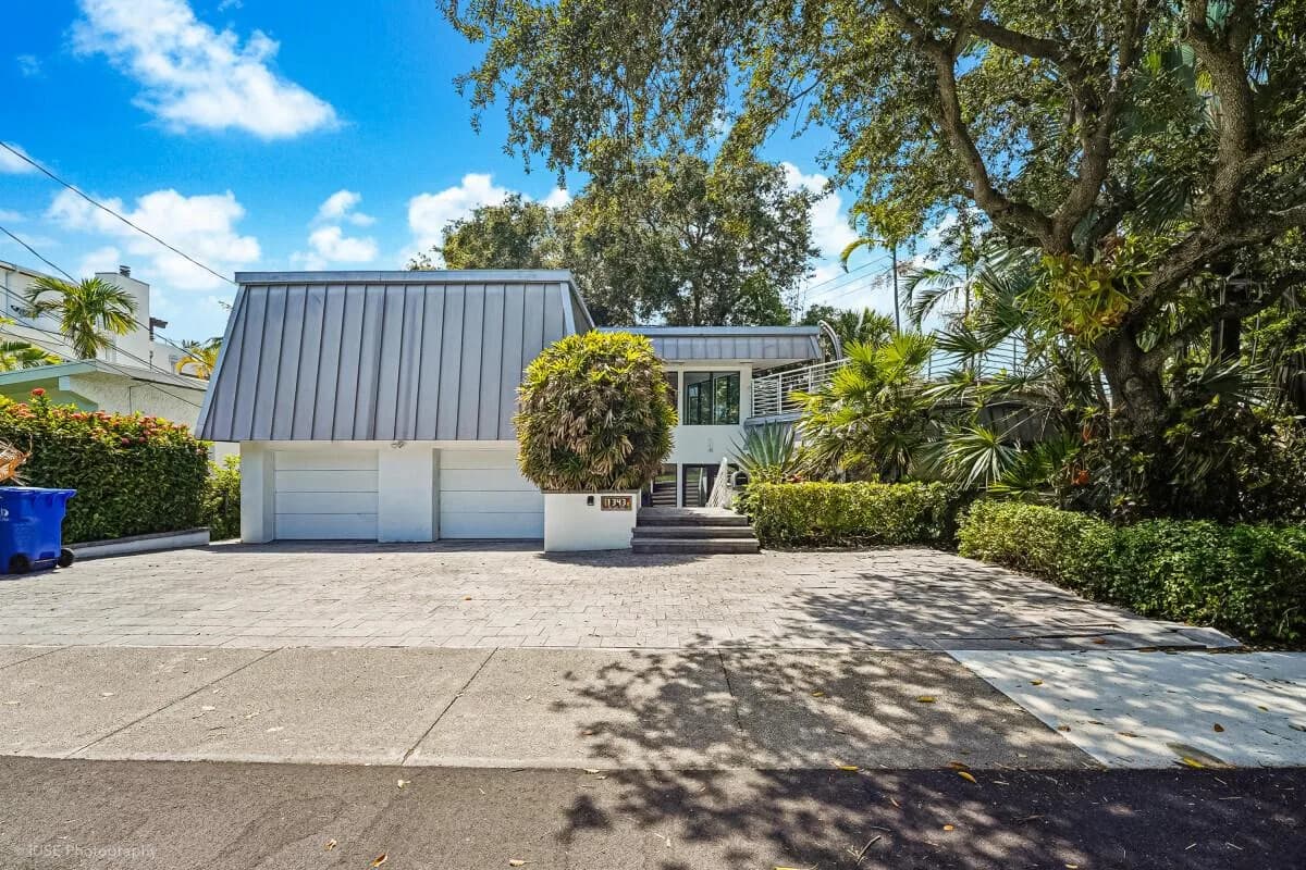 1343 Ponce De Leon Drive, Fort Lauderdale FL 33316