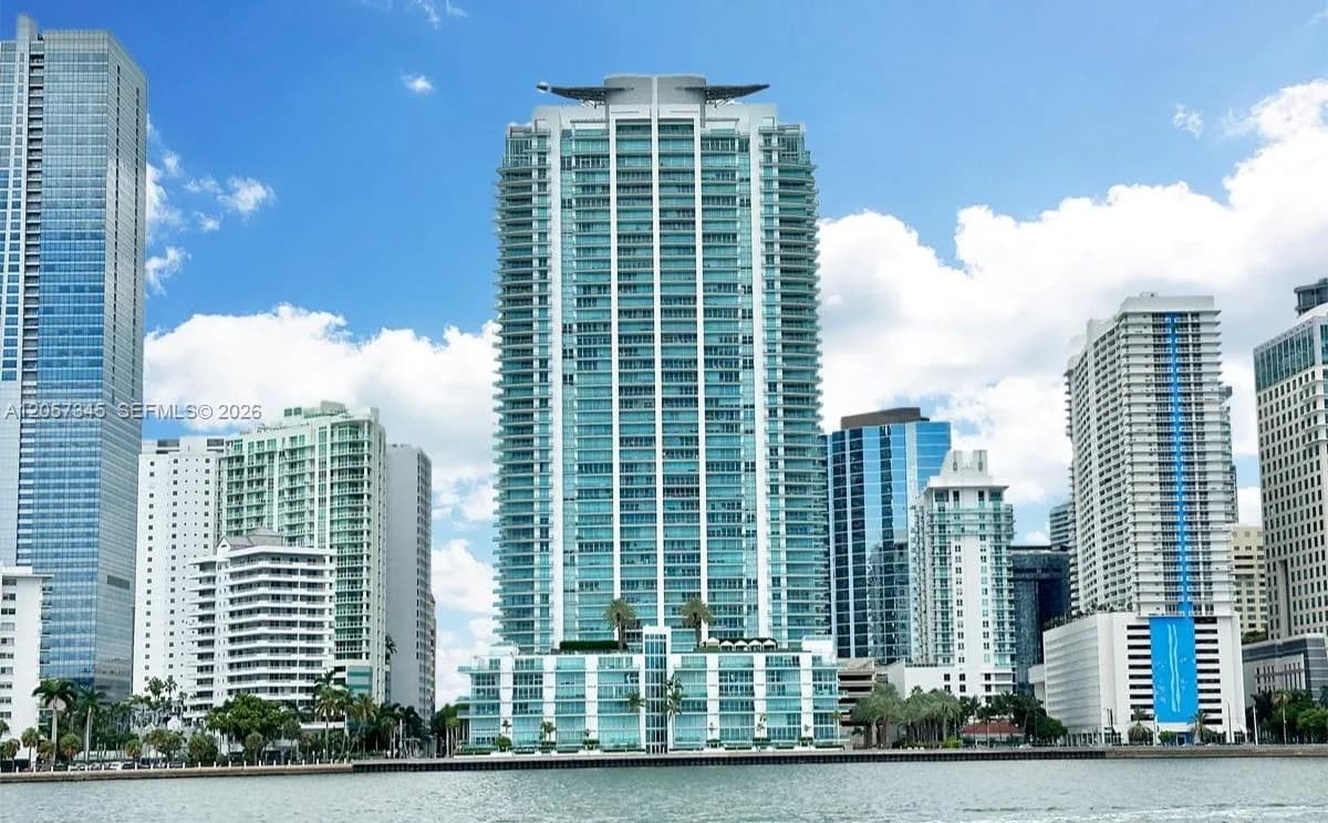 1331 Brickell Bay Dr # 2801, Miami FL 33131