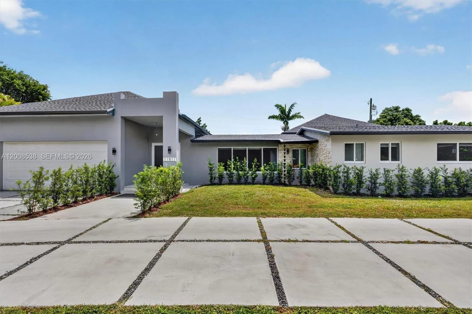 11811 SW 82nd Rd, Miami FL 33156