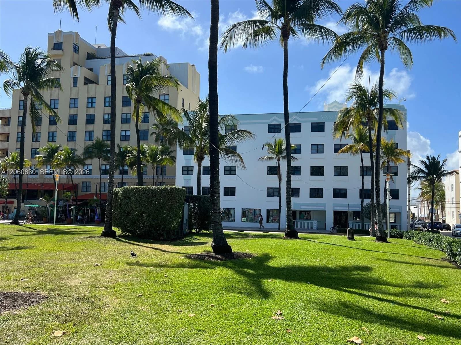 1390 Ocean Dr # 101, Miami Beach, FL 33139