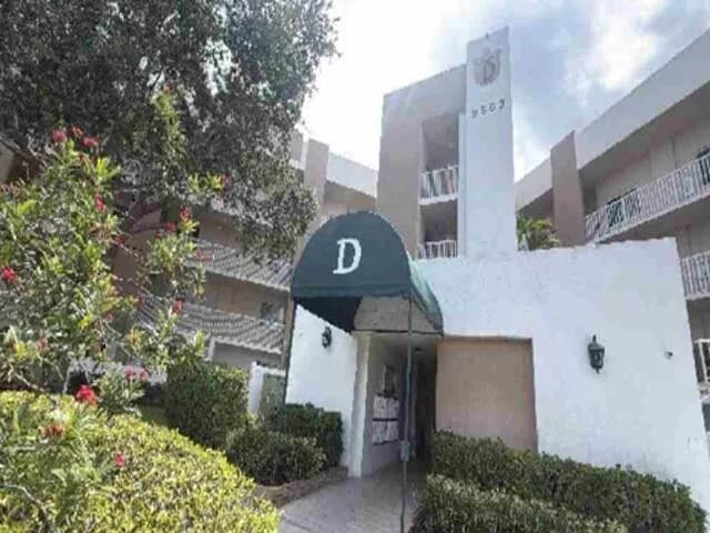 9563 WELDON Circle # D311, Tamarac, FL 33321