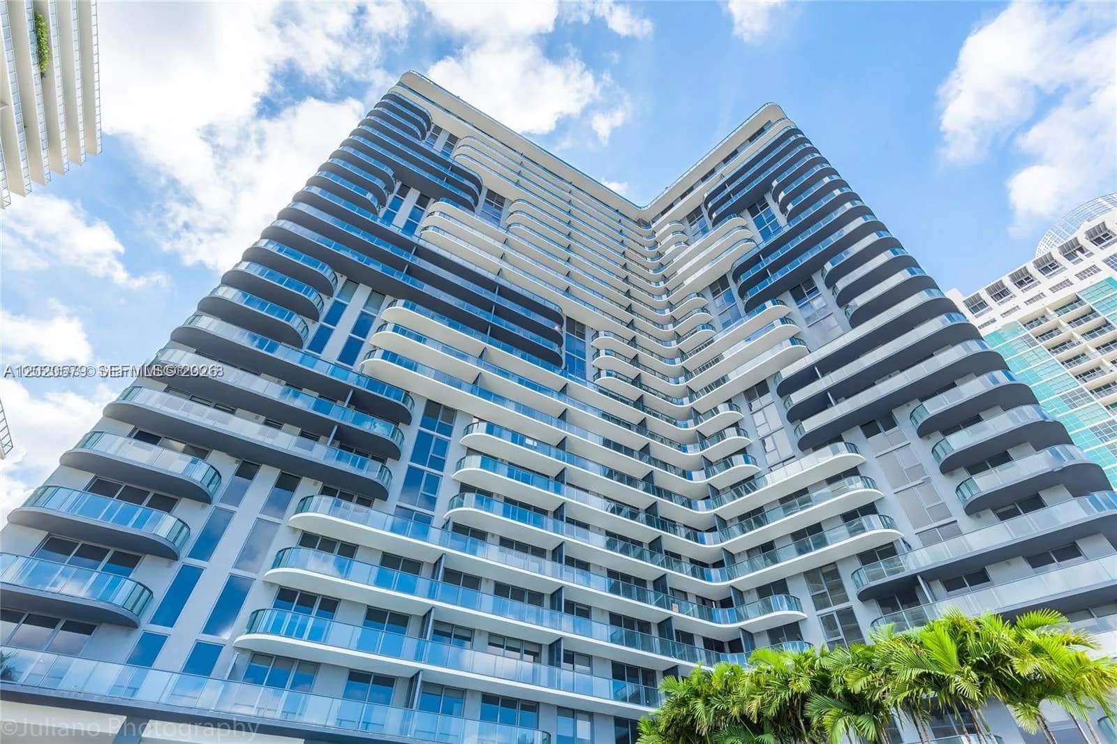 121 NE 34th St # 1007, Miami, FL 33137