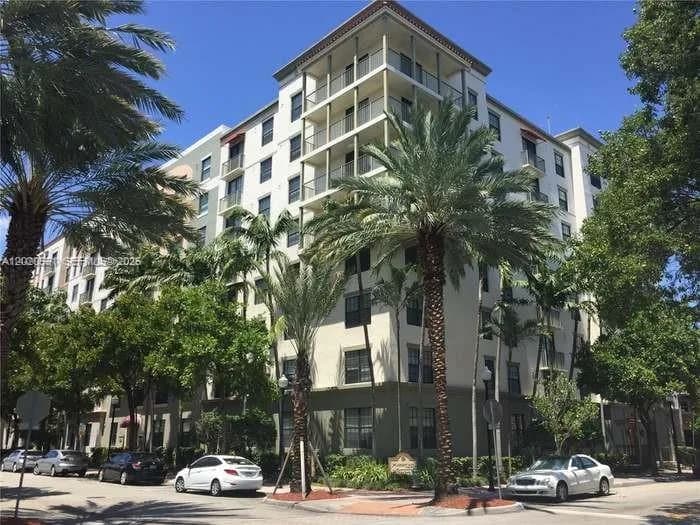 1919 VAN BUREN # 619A, Hollywood, FL 33020