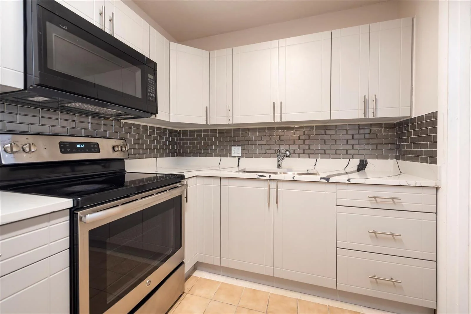 1310 NW 43rd Avenue # 309, Lauderhill, FL 33313