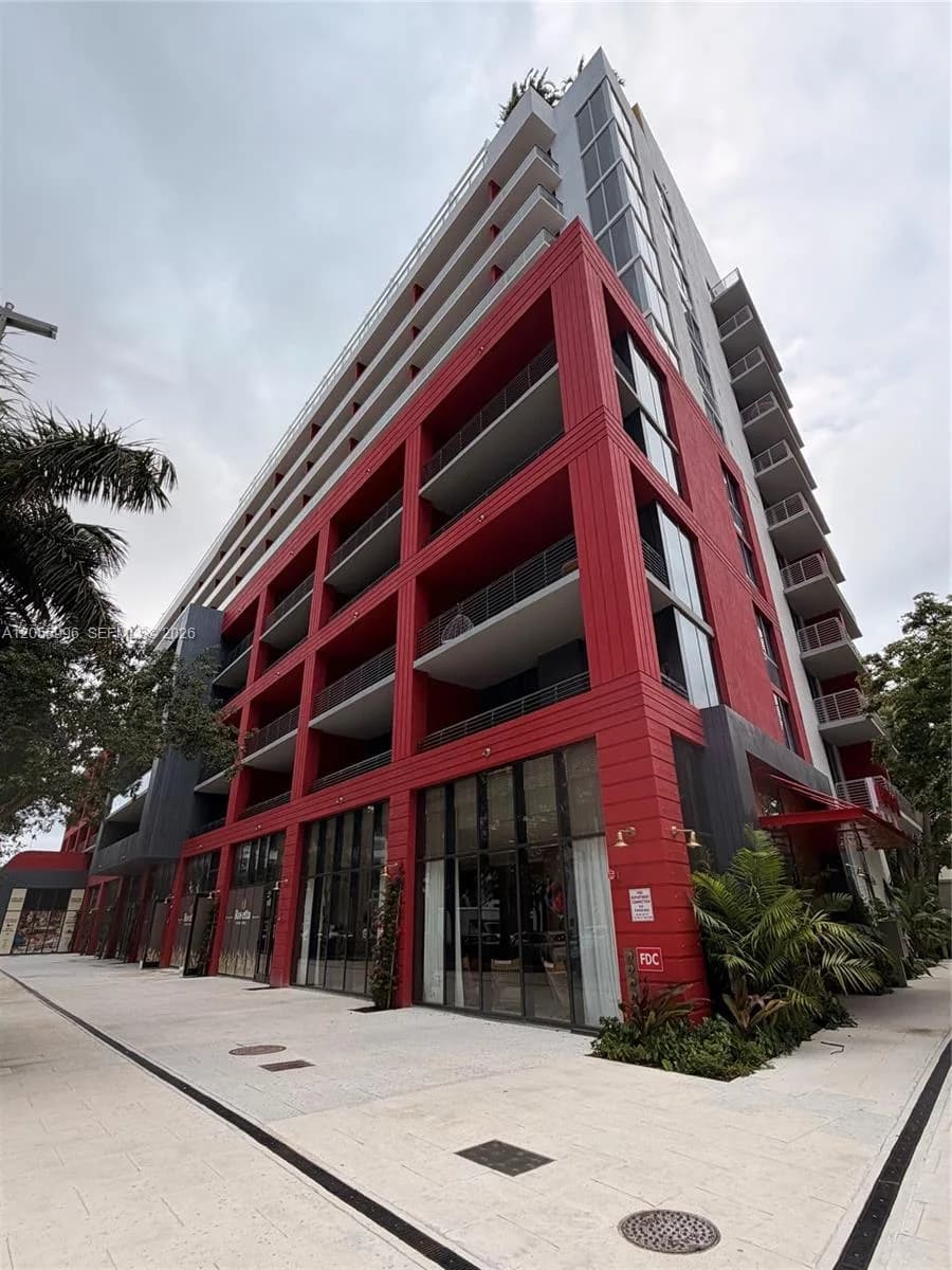 90 NE 32 STREET # 823, Miami, FL 33137