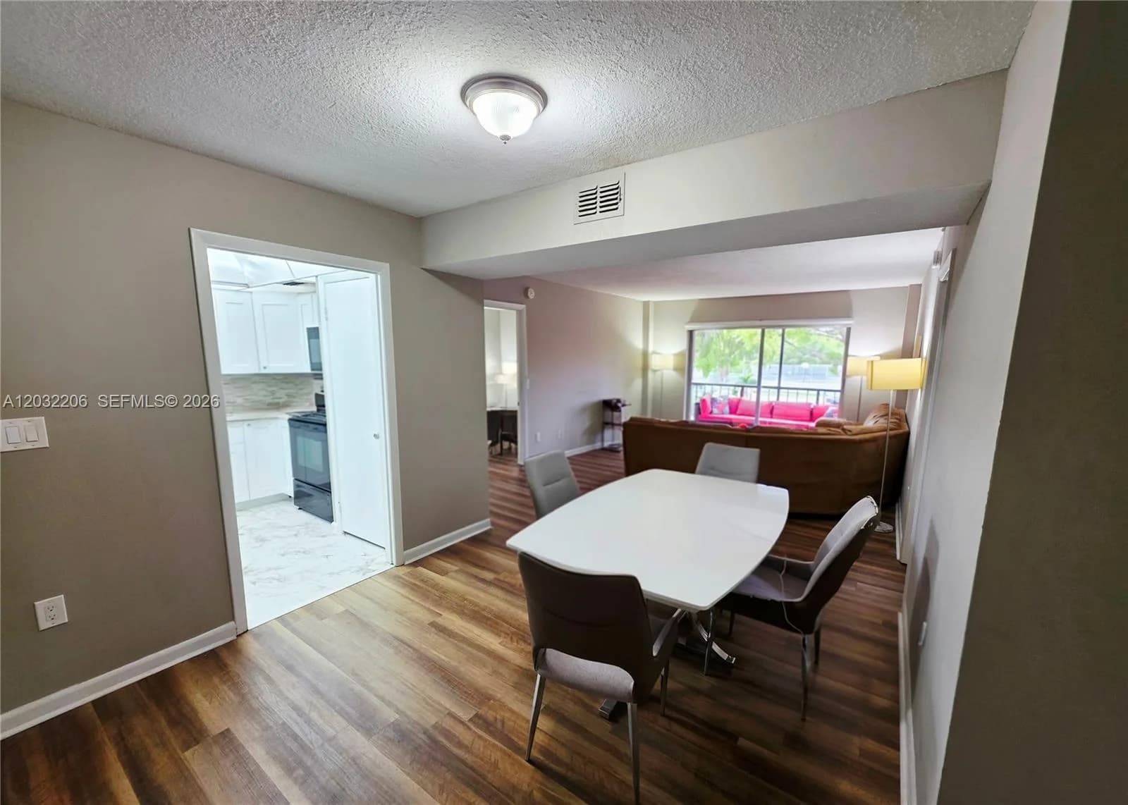 4164 Inverrary Dr # 204, Lauderhill FL 33319