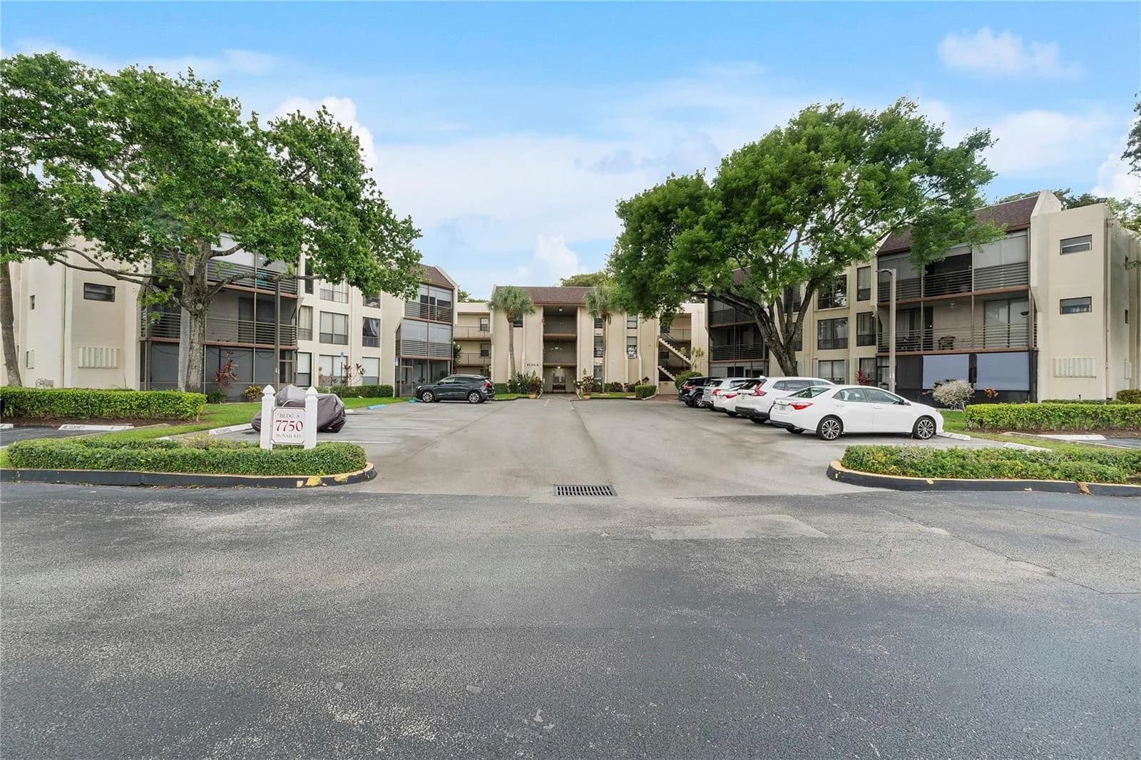 7750 W Mcnab Road # 203, Tamarac FL 33321