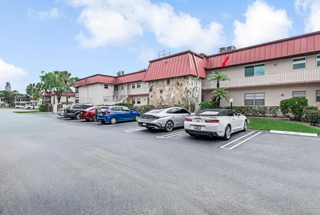 12022 W Greenway Drive # 204, Royal Palm Beach FL 33411