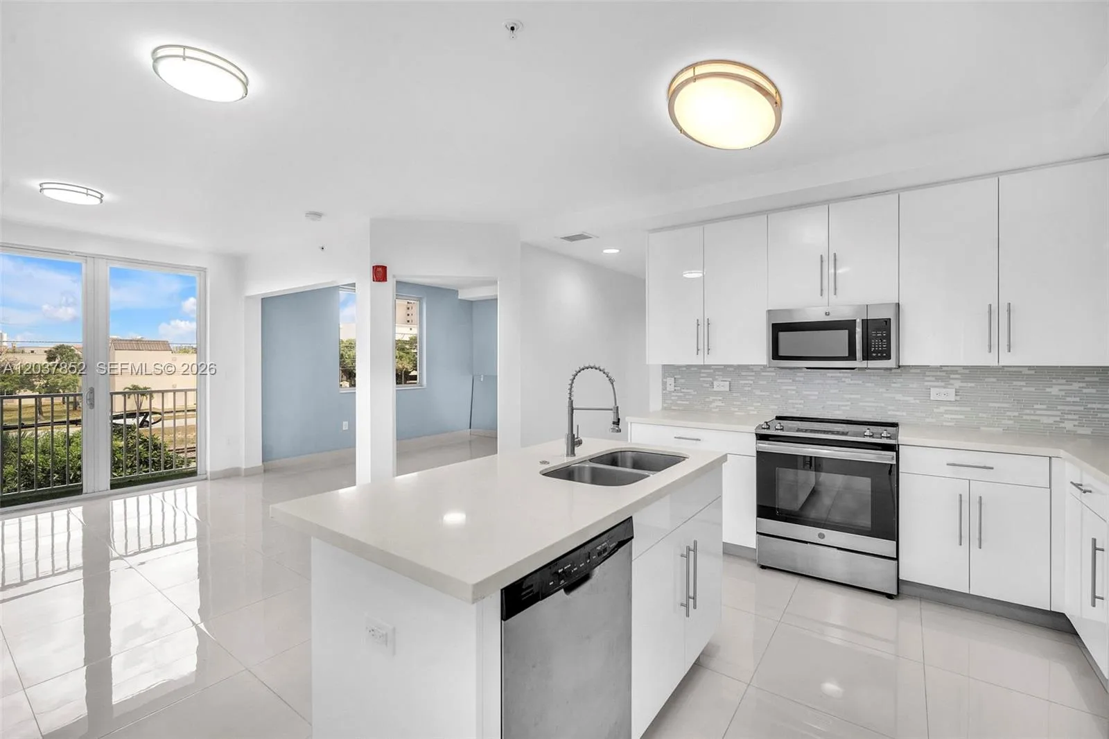 2651 NE 212th Ter # 301, Miami, FL 33180