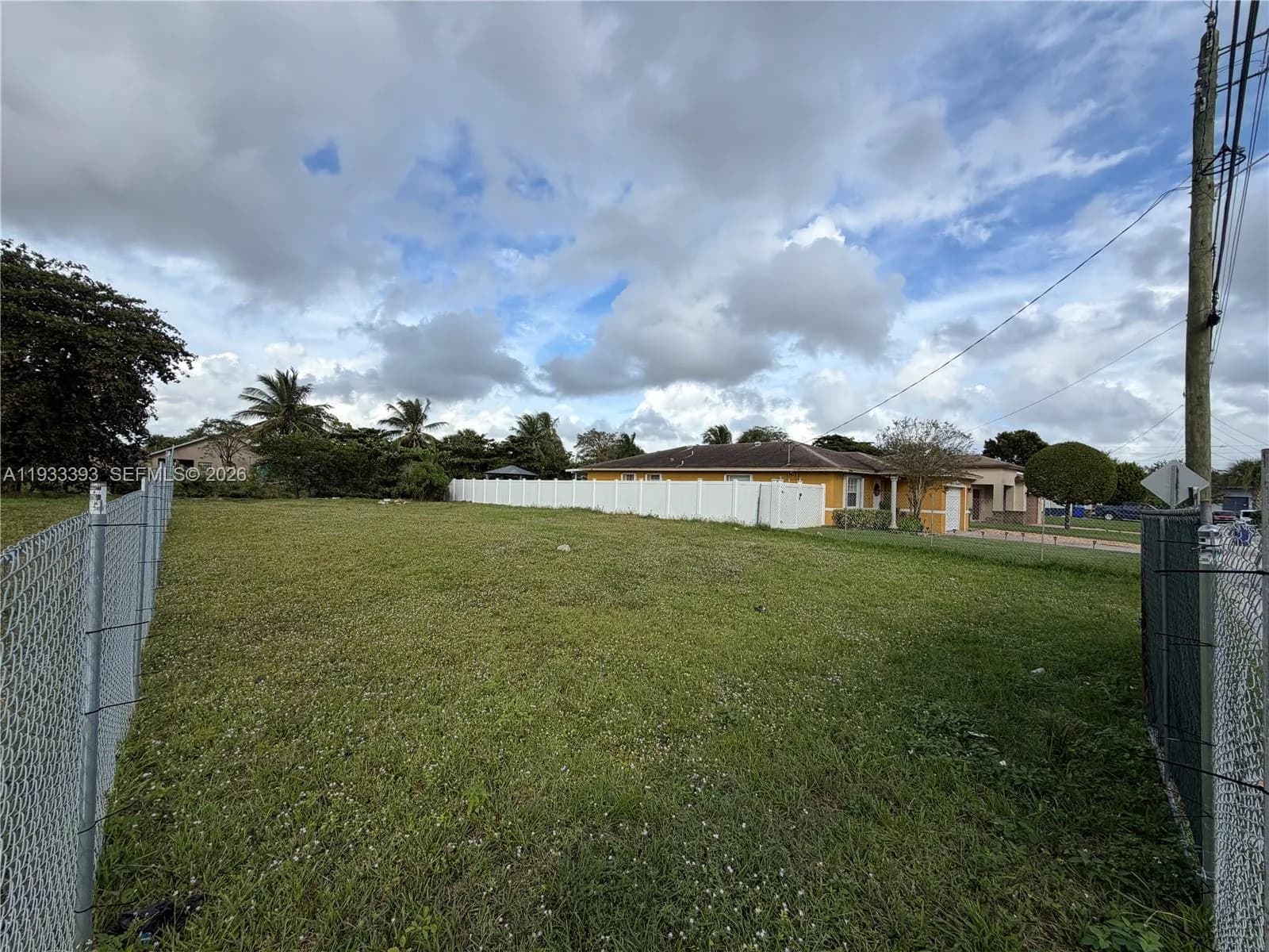 0 NW 8th St, Fort Lauderdale FL 33311