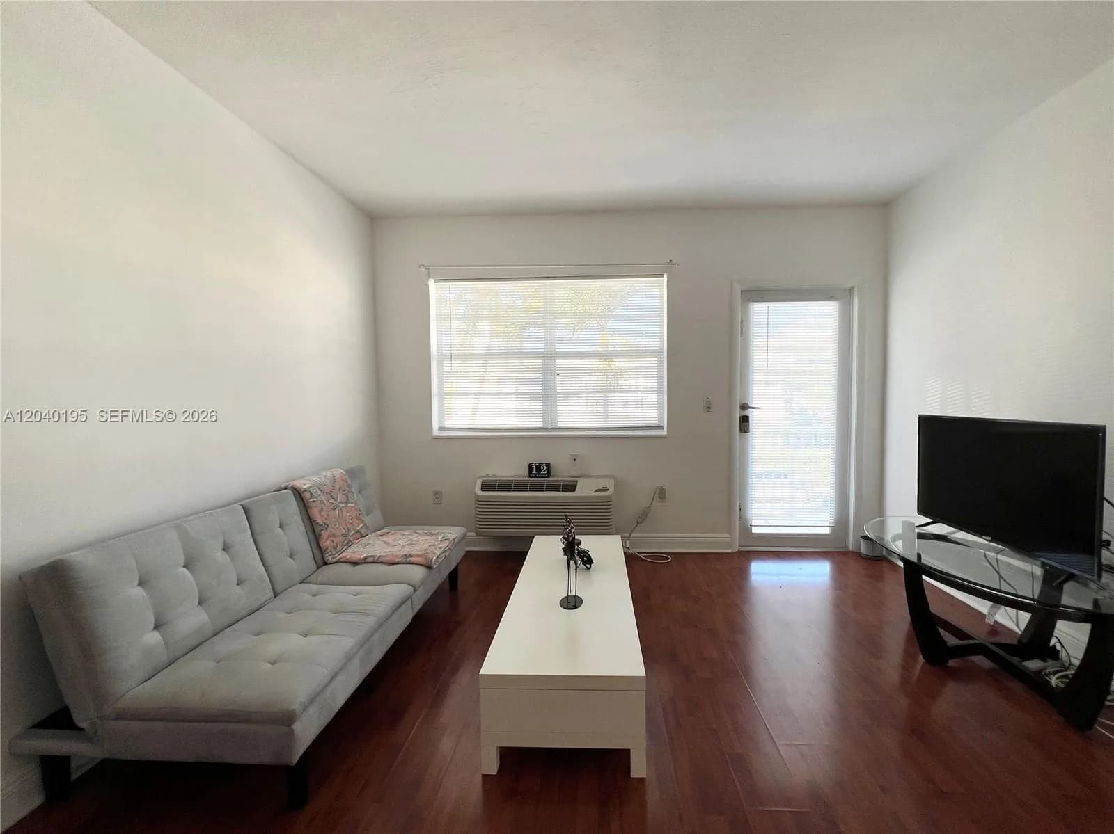 450 77th St # 6, Miami Beach, FL 33141