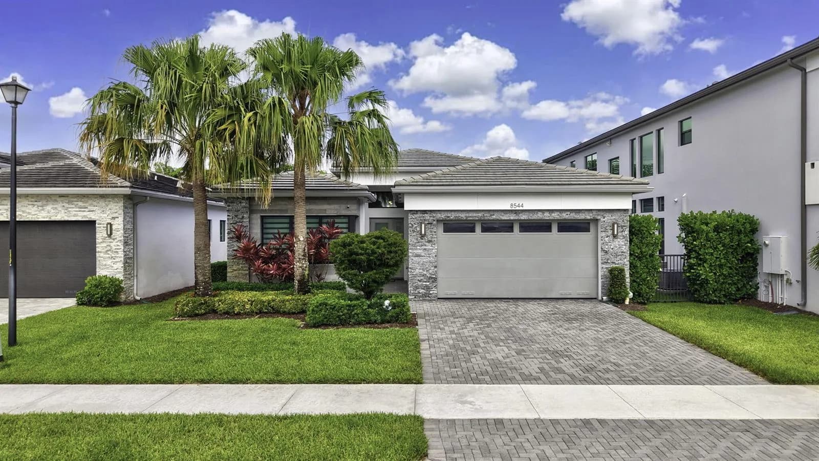 8544 Apple Falls Lane, Boca Raton, FL 33496