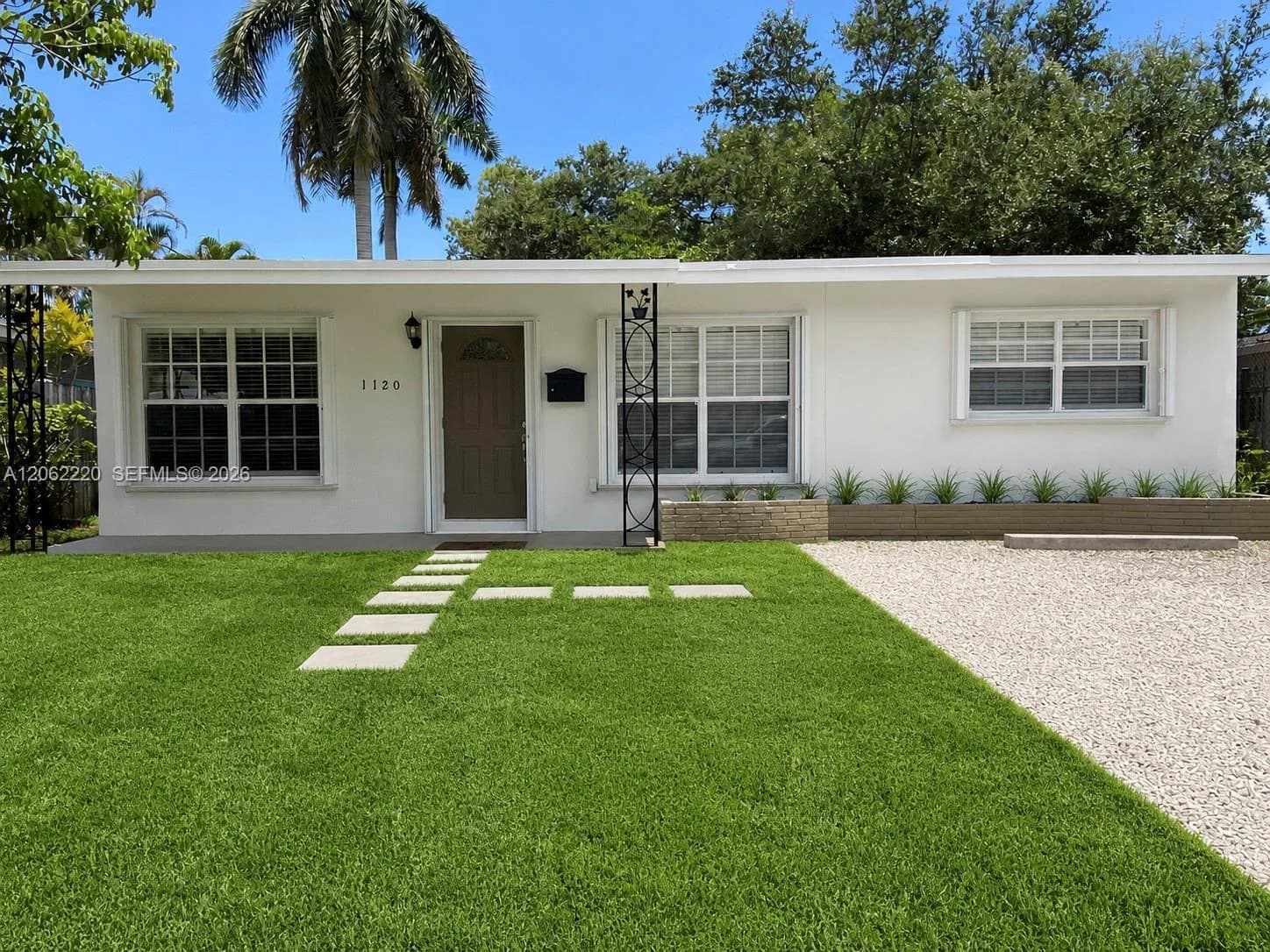 1120 SW 15th Ter, Fort Lauderdale, FL 33312