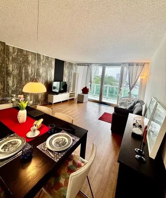 100 Bayview Dr # 302, Sunny Isles Beach FL 33160