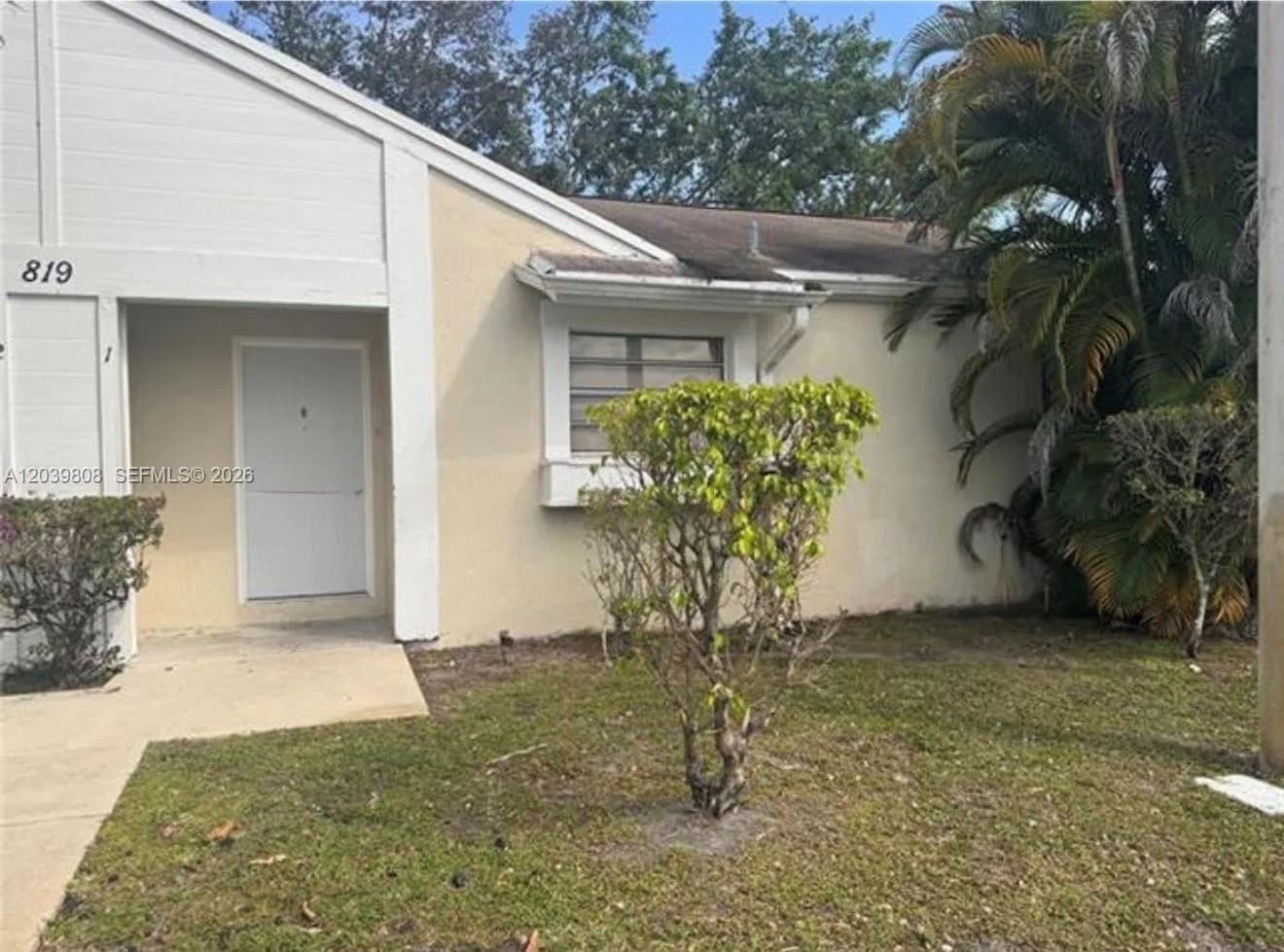 819 NE 214th Ln # 1, Miami, FL 33179