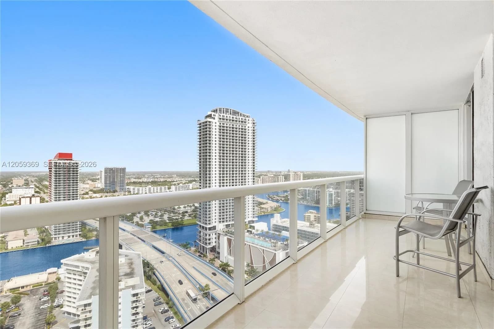1800 S Ocean Dr # 3008, Hallandale Beach, FL 33009