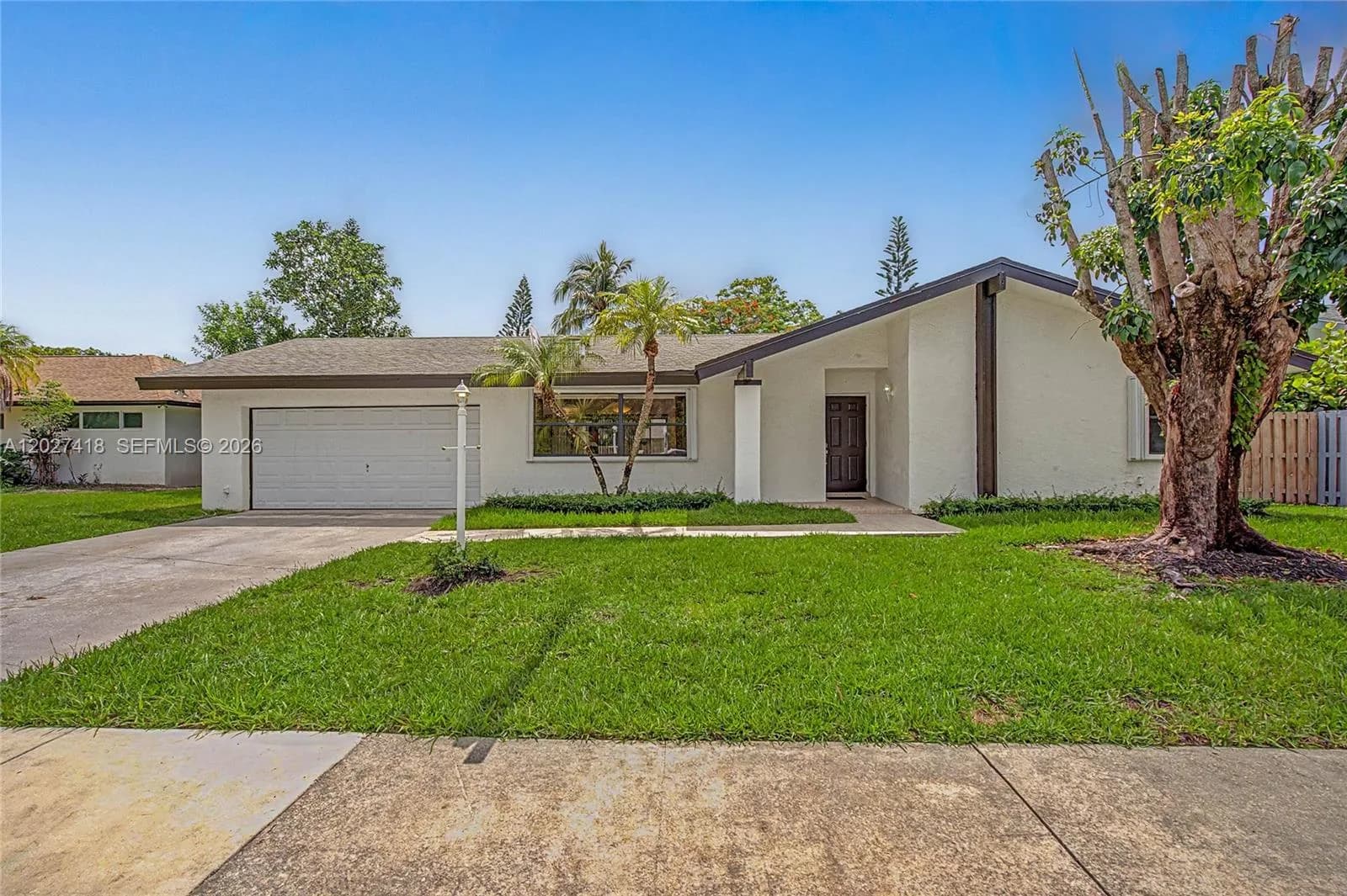 10711 SW 116th Ave, Miami, FL 33176
