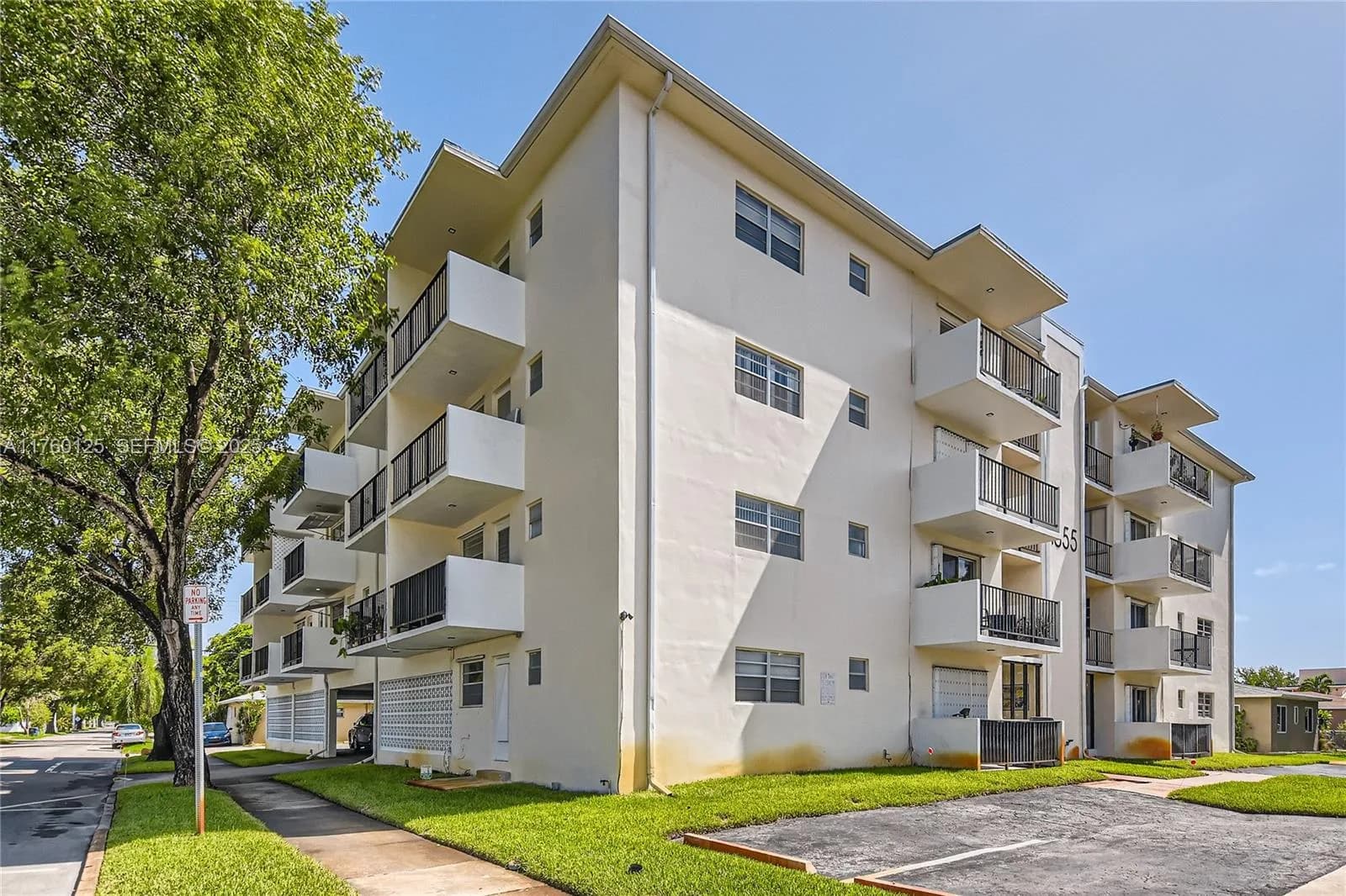 1855 Plunkett St # 406, Hollywood, FL 33020