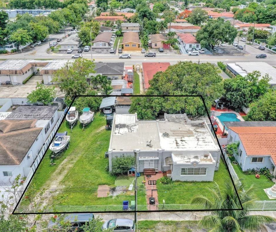 3078 NW Flagler Ter, Miami, FL 33125