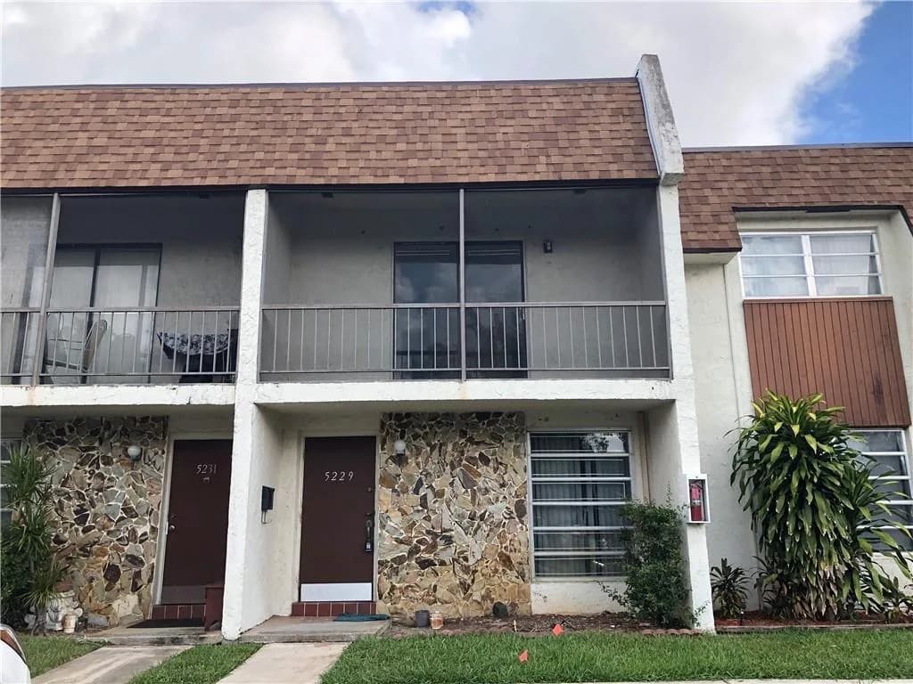 5229 SW 40TH Avenue # 41, Dania Beach FL 33314
