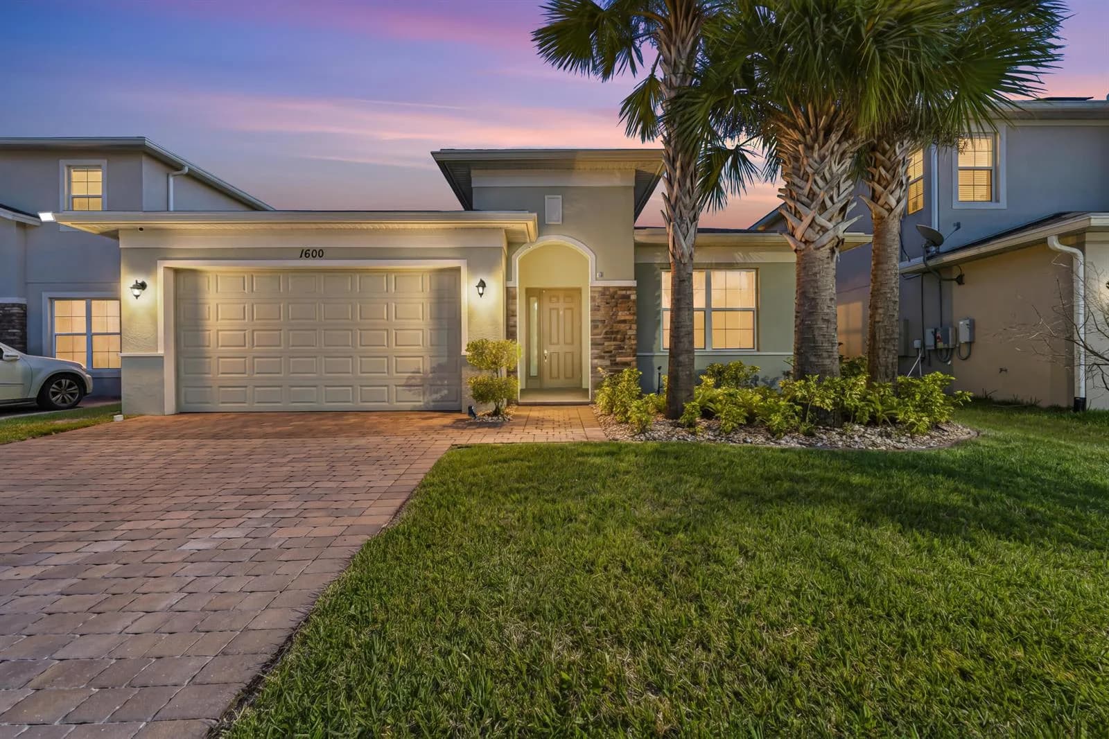 1600 NW Vivanco Street, Port St. Lucie FL 34986