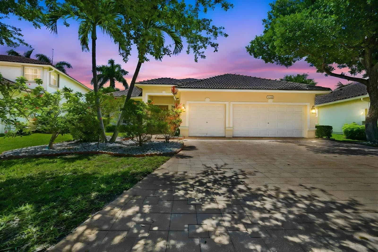 6018 NW 56th Circle NW, Coral Springs FL 33067