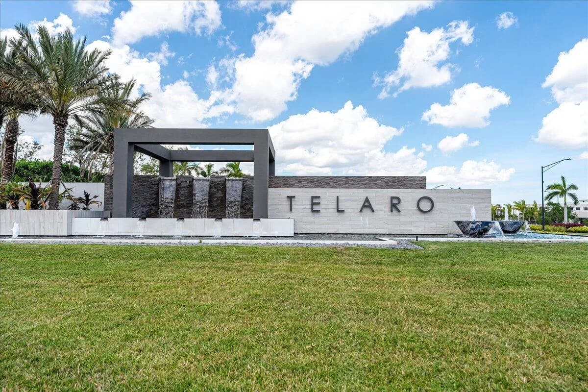11543 SW Viridian Boulevard, Port St. Lucie FL 34987