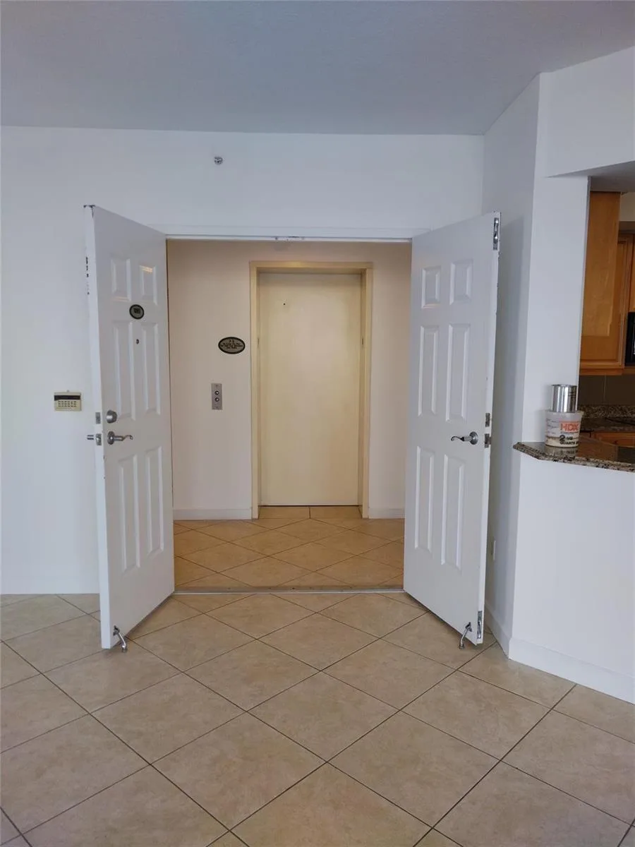100 S Birch Road # 1005d, Fort Lauderdale FL 33316