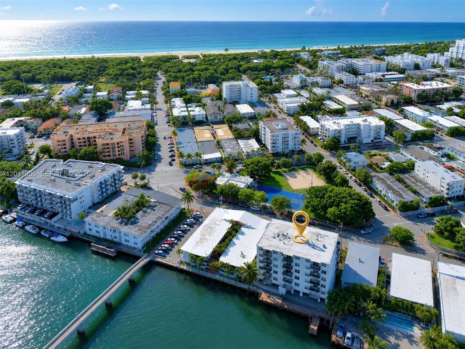 8024 Tatum Waterway Dr # 2B, Miami Beach FL 33141