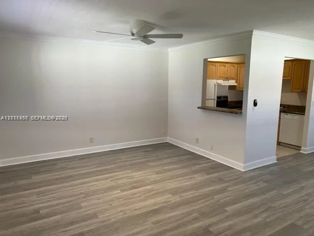 594 Saxony M # 594, Delray Beach, FL 33446