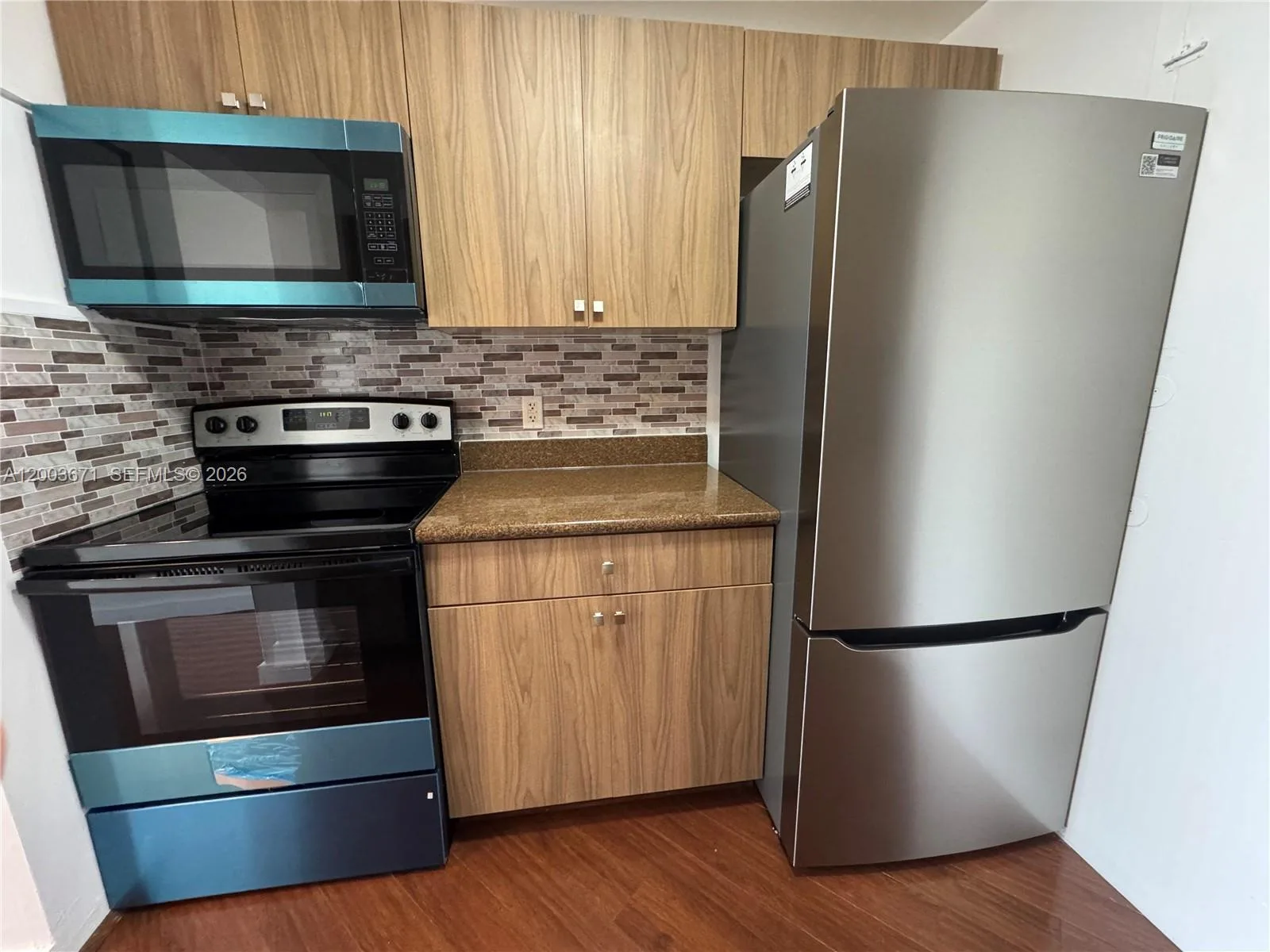 2020 NE 135th St # 810, North Miami, FL 33181