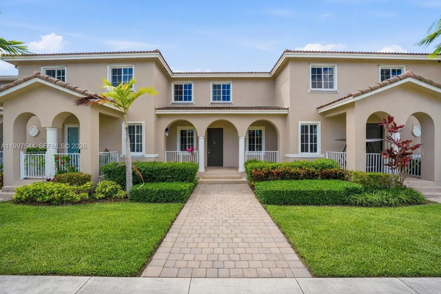 27534 SW 140 Avenue, Homestead, FL 33032
