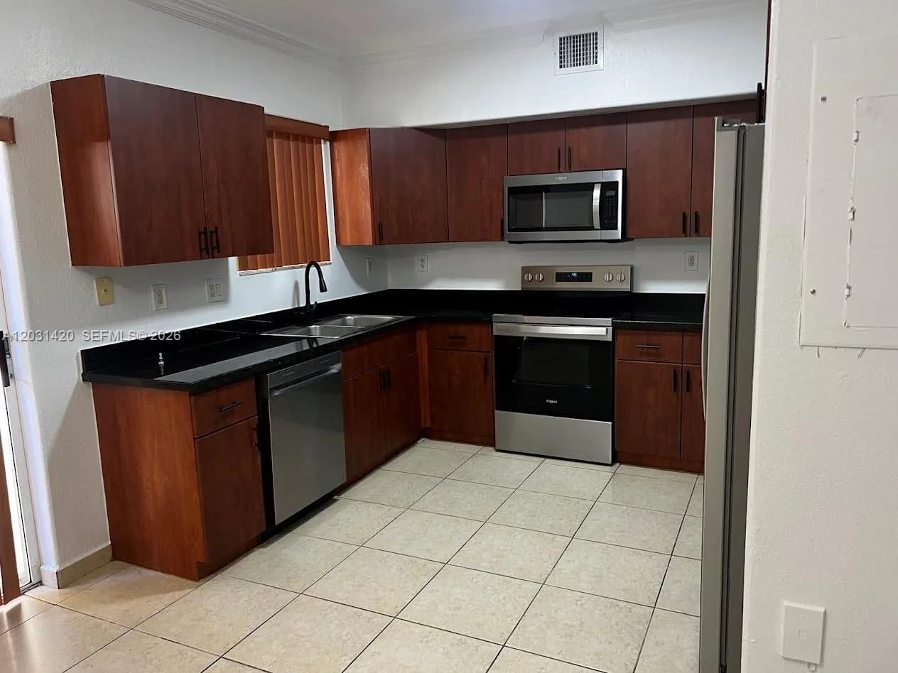 7281 NW 174th Ter # 103, Hialeah FL 33015