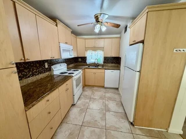 8940 S Hollybrook Boulevard # 208, Pembroke Pines, FL 33025