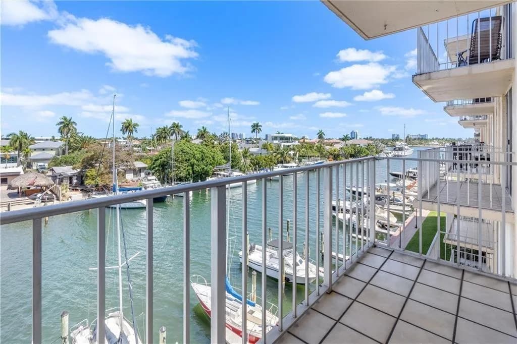 1777 SE 15th Street # 404, Fort Lauderdale FL 33316
