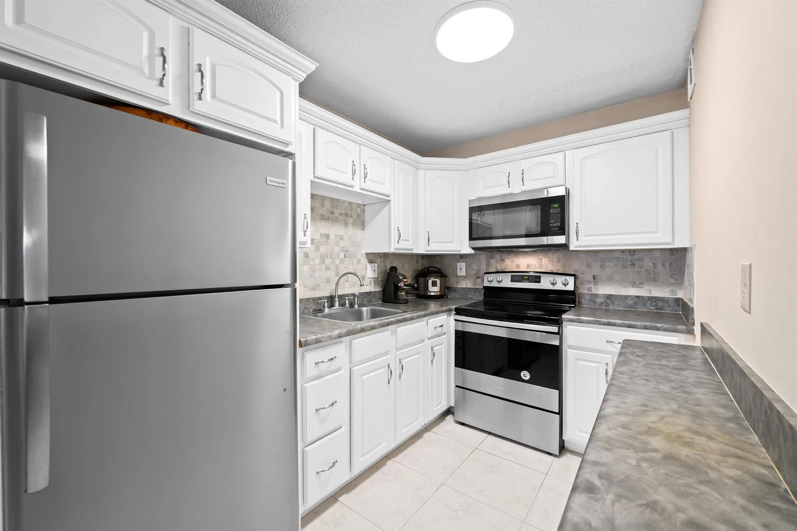 5180 E Sabal Palm Boulevard # 239, Tamarac FL 33319