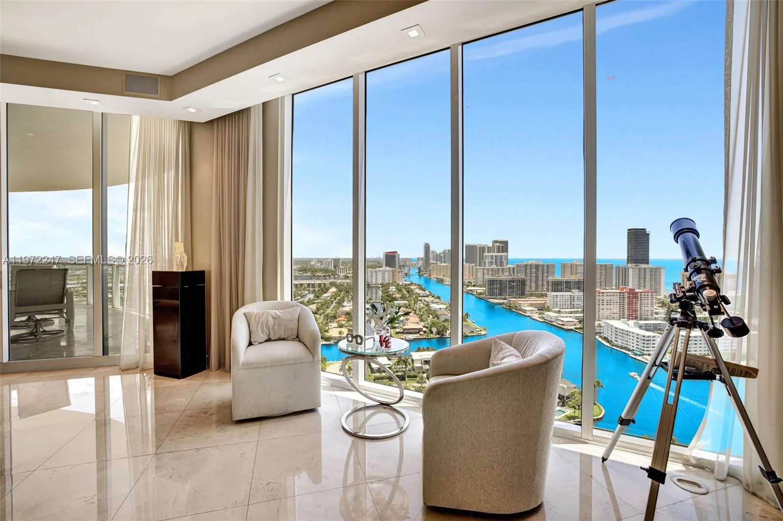 21200 Point Pl # 2804, Aventura FL 33180