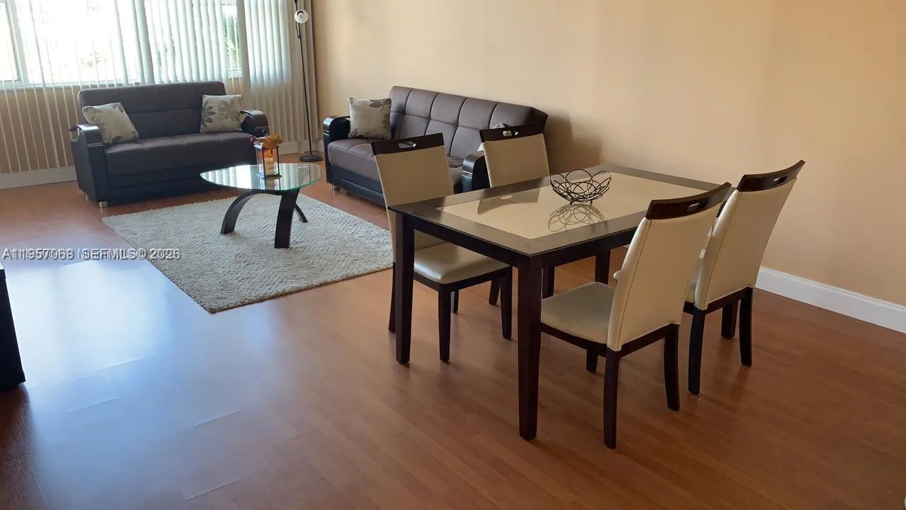3180 S Ocean Dr # 318, Hallandale Beach FL 33009